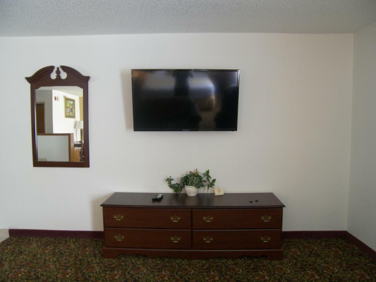 Baymont By Wyndham Mount Vernon Renfro Valley מראה חיצוני תמונה